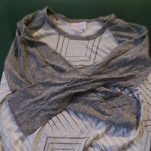 LuLaRoe Gray and White Patterned Top
